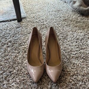 Crown & Ivy Taupe Heels